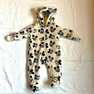 Disney / H&M Mickey Moise collaboration hooded, footed zip up onesie. 6 Months